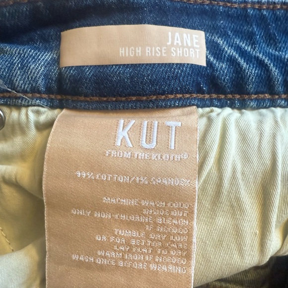 Kut From the Kloth Jane High Rise Denim Shorts Size 8 Medium Wash - Picture 5 of 9